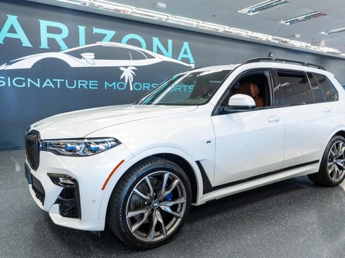 Used 2021 BMW X7 M50i w/ Premium Package AWD/4WD image 1