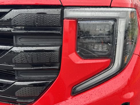 Used 2023 GMC Sierra 1500 Elevation RWD image 6