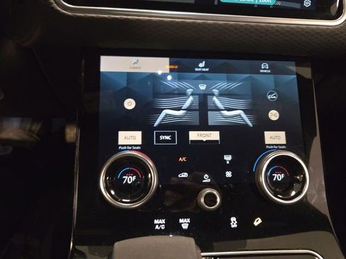 Used 2021 Land Rover Range Rover Velar S image 19