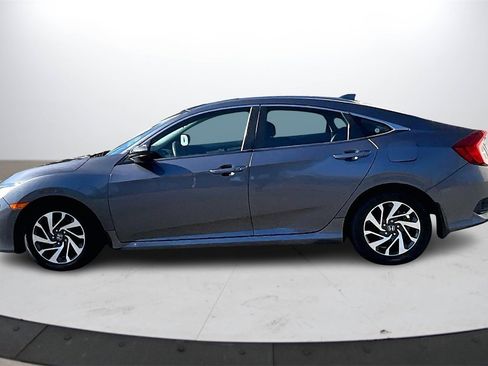 Used 2017 Honda Civic EX image 6