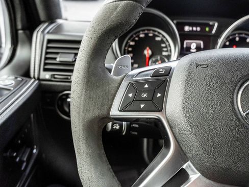 Used 2018 Mercedes-Benz G 550 image 26