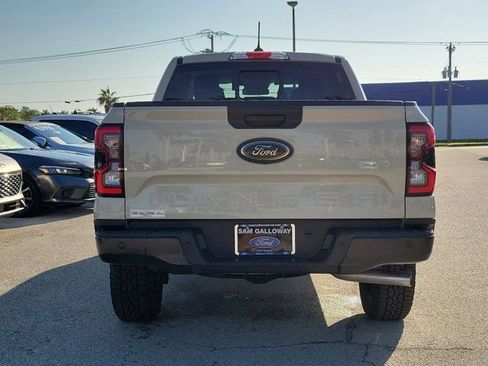 Certified 2025 Ford Ranger XLT w/ Black Appearance Package image 5