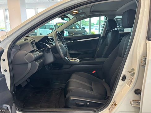 Used 2020 Honda Civic EX image 13