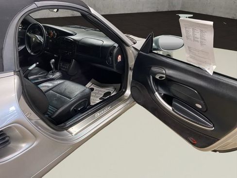 Used 2001 Porsche Boxster S RWD image 19