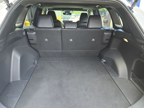 Used 2025 Toyota RAV4 XSE AWD/4WD image 12