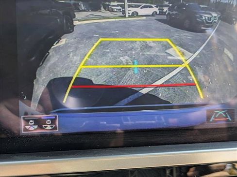 Used 2023 Lexus GX 460 Premium w/ Accessory Package image 15