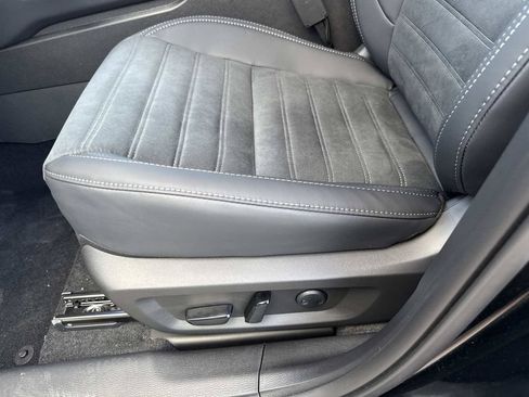 New 2026 Mitsubishi Outlander SE FWD image 20
