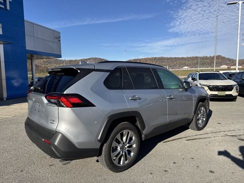 Used 2025 Toyota RAV4 XLE Premium w/ Weather Package image 4