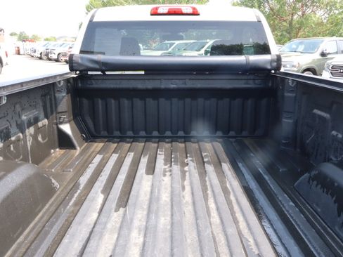 Used 2019 GMC Sierra 1500 4x4 Regular Cab w/ Convenience Package image 7
