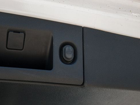 Used 2019 Chevrolet Tahoe LT AWD/4WD image 30