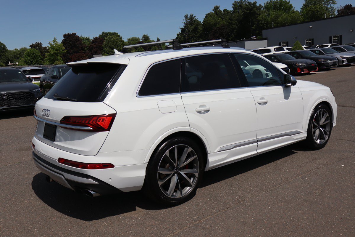 Used 2022 Audi SQ7 Prestige w/ Prestige Package AWD/4WD image 6