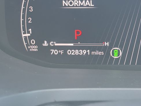 Certified 2024 Acura MDX SH-AWD w/ Technology Package image 22