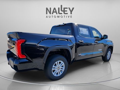 New 2025 Toyota Tundra SR image 5