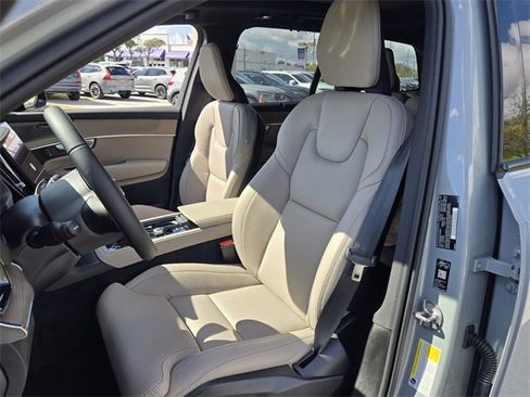 New 2026 Volvo XC90 B6 Ultra w/ Protection Package Premier image 12