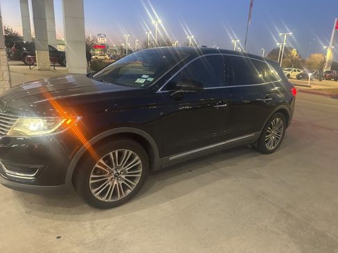 Used 2016 Lincoln MKX Reserve w/ Enhanced Security Package image 1
