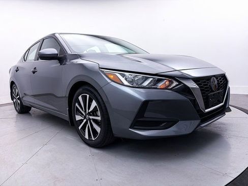Used 2022 Nissan Sentra SV w/ SV Premium Package image 9