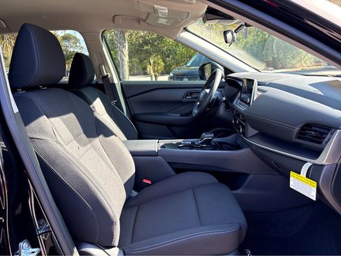 New 2026 Nissan Rogue S image 10