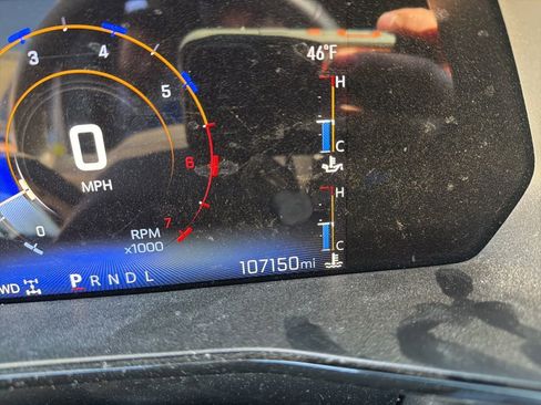 Used 2023 Chevrolet Colorado LT w/ LT Convenience Package image 3