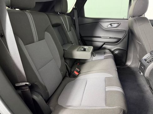 Used 2025 Chevrolet Blazer LT AWD/4WD image 29