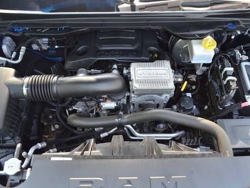 Used 2023 RAM 1500 Big Horn AWD/4WD image 37