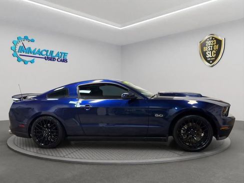 Used 2012 Ford Mustang GT Premium w/ GT Coupe Accessory Pkg 5 RWD image 6