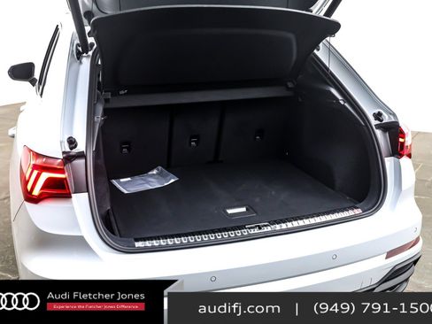 Used 2025 Audi Q3 2.0T Premium Plus w/ Premium Plus Package image 24