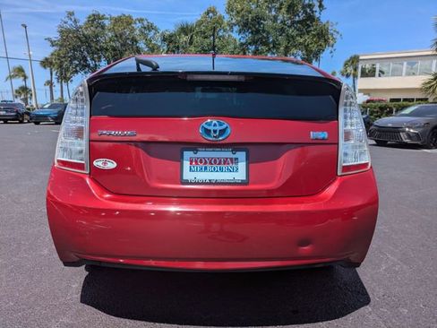 Used 2010 Toyota Prius Two FWD image 5
