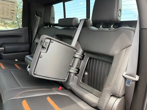 Used 2021 GMC Sierra 1500 AT4 w/ AT4 Premium Package AWD/4WD image 51