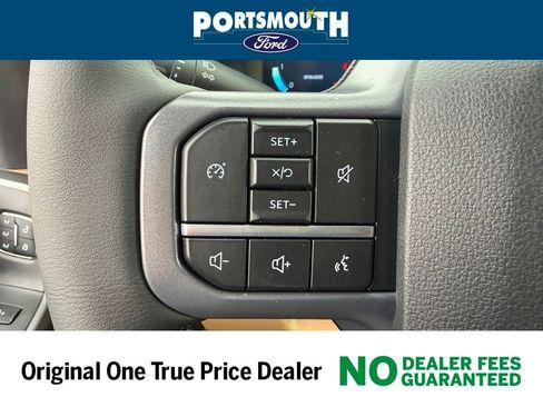New 2026 Ford F250 Lariat w/ Chrome Package AWD/4WD image 19