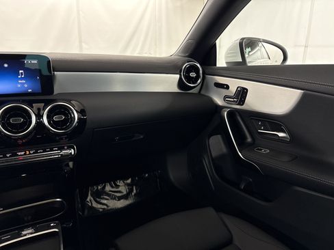 Certified 2026 Mercedes-Benz CLA 250 image 29