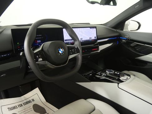 Certified 2025 BMW 530i xDrive w/ Executive Package AWD/4WD image 12