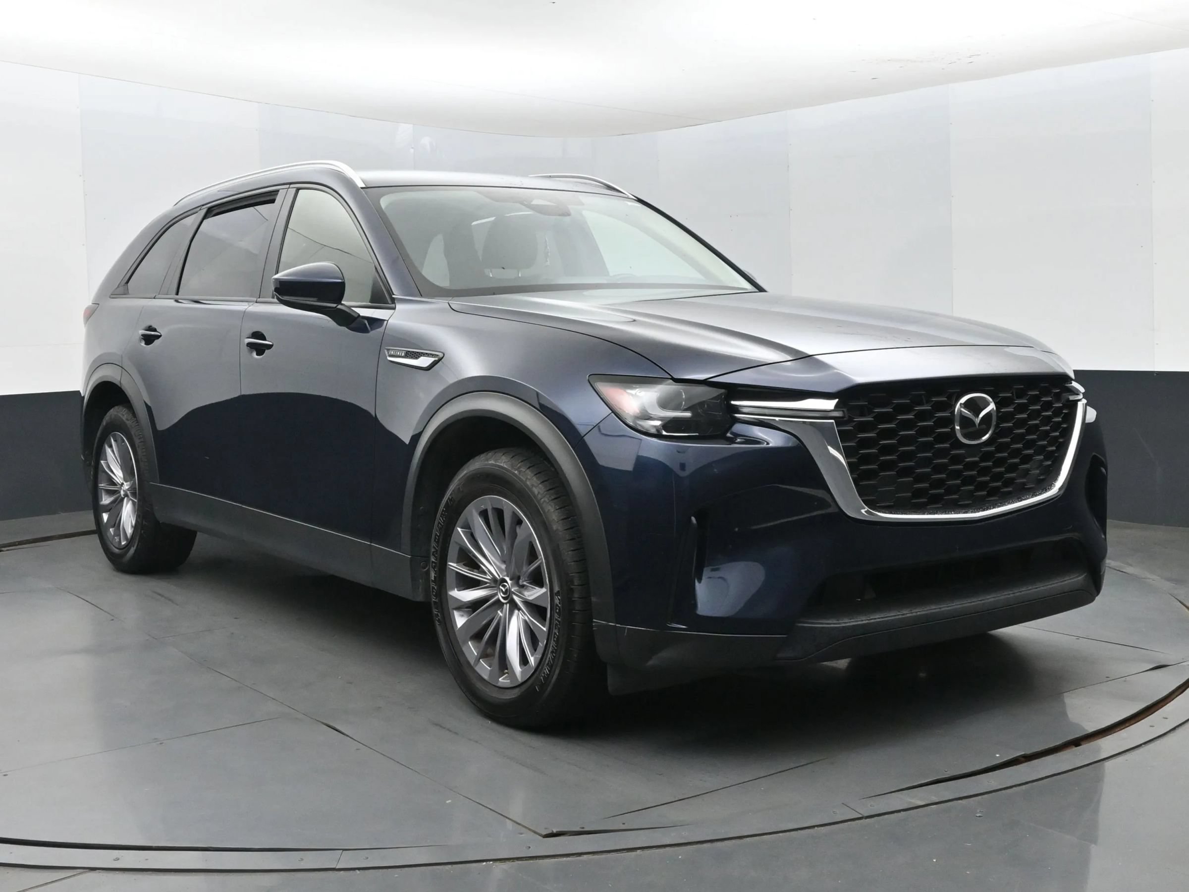 Used 2025 MAZDA CX-90 3.3 Turbo w/ Select Package AWD/4WD image 2