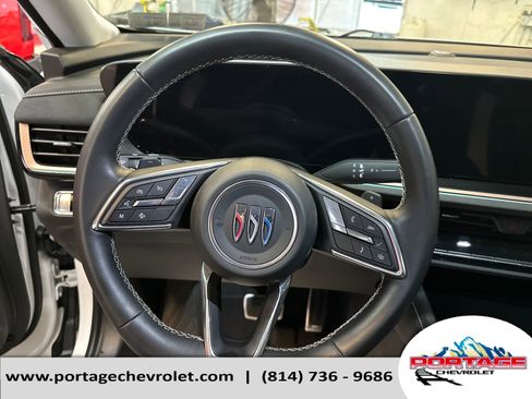 Used 2025 Buick Envision Sport Touring AWD/4WD image 16