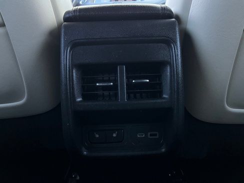 Used 2019 Cadillac XT4 Sport image 13