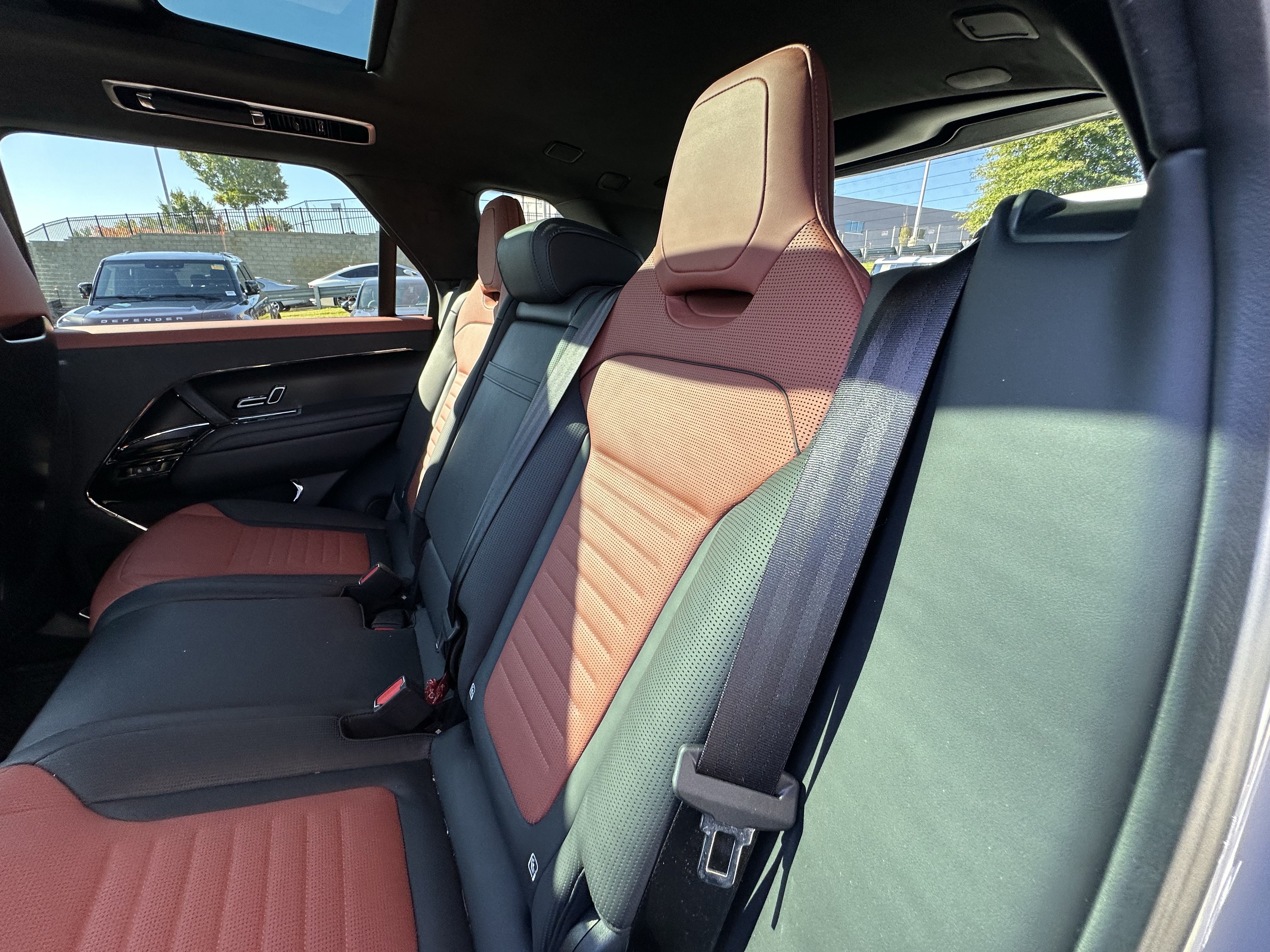 Certified 2025 Land Rover Range Rover Sport SV Edition Two AWD/4WD image 33