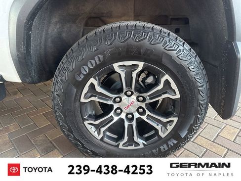 Used 2024 GMC Canyon AT4 w/ Canyon Safety Plus Package image 13