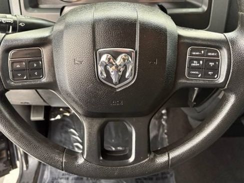 Used 2017 RAM 1500 ST w/ SXT Appearance Group AWD/4WD image 32