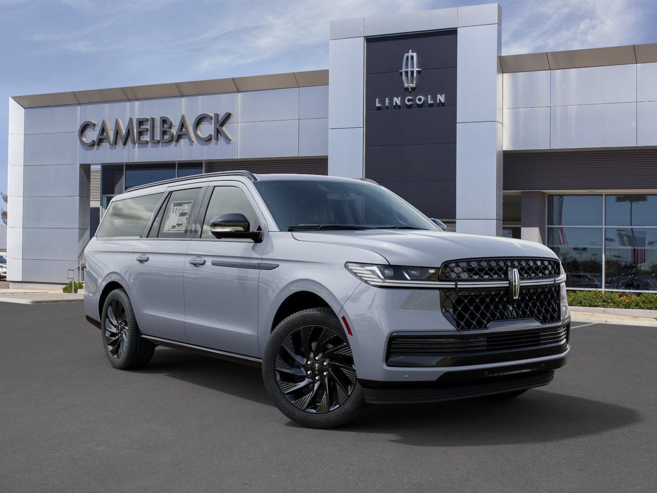 New 2027 Lincoln Navigator L Reserve w/ Jet Appearance Package AWD/4WD image 3