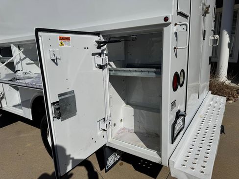 Used 2017 Ford Transit 350 138 DRW w/ Interior Upgrade Package image 31