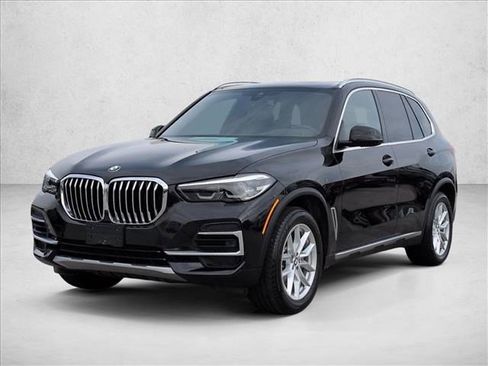 Used 2023 BMW X5 xDrive40i w/ Premium Package image 1