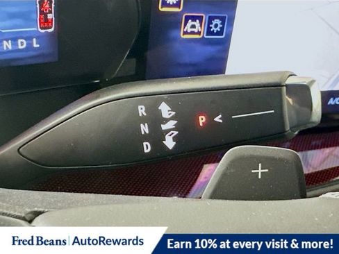 New 2026 Chevrolet Traverse Z71 w/ Enhanced Driving Package image 12