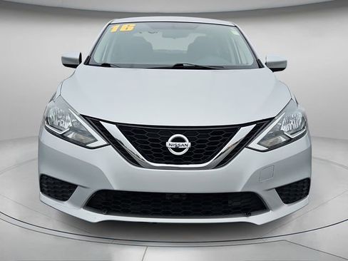 Used 2016 Nissan Sentra SV image 5