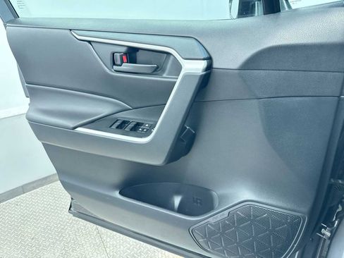 Used 2024 Toyota RAV4 LE image 30