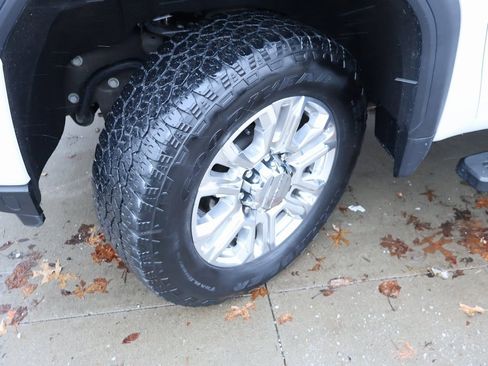 Certified 2022 GMC Sierra 2500 Denali image 48