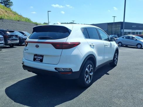 Used 2020 Kia Sportage LX AWD/4WD image 8
