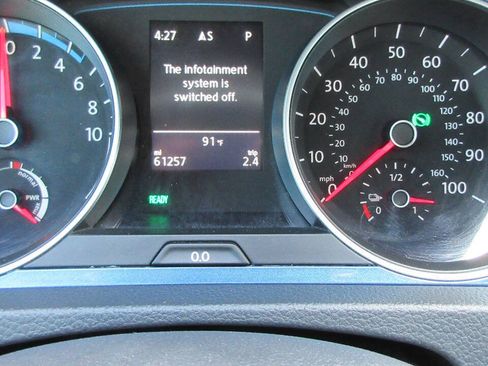 Used 2015 Volkswagen e-Golf SEL Premium FWD image 36
