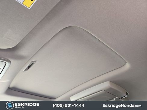 Used 2022 Honda Odyssey Elite image 27