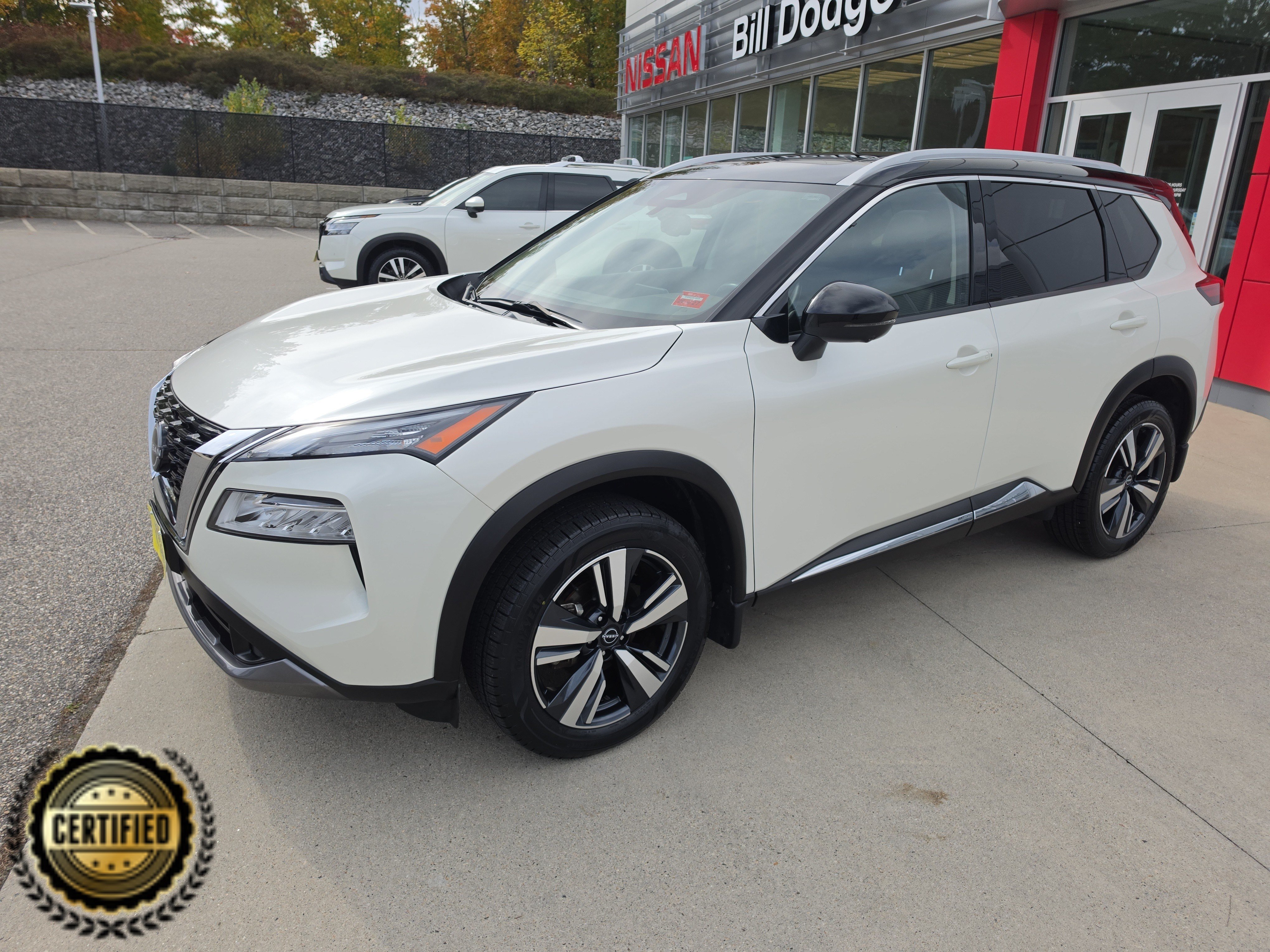 Certified 2023 Nissan Rogue SL AWD/4WD image 1