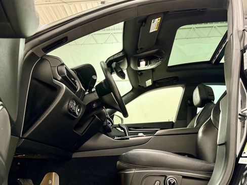 Used 2022 Maserati Levante GT image 11