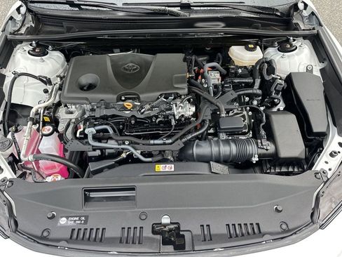 Used 2025 Toyota Camry LE image 31